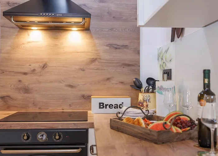 Melary With Pool And Jacuzzi * Kras