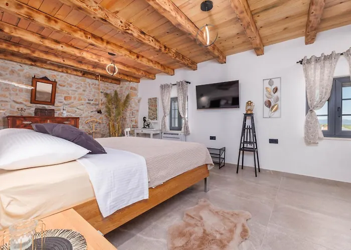 Melary With Pool And Jacuzzi * Kras